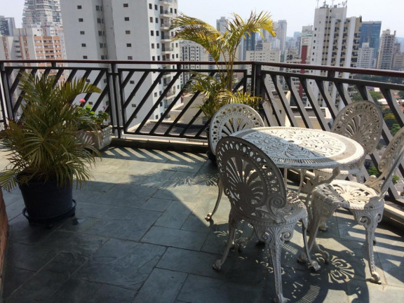 Imagem Apartamento com 4 Quartos à Venda, 216 m² em Campo Belo - São Paulo