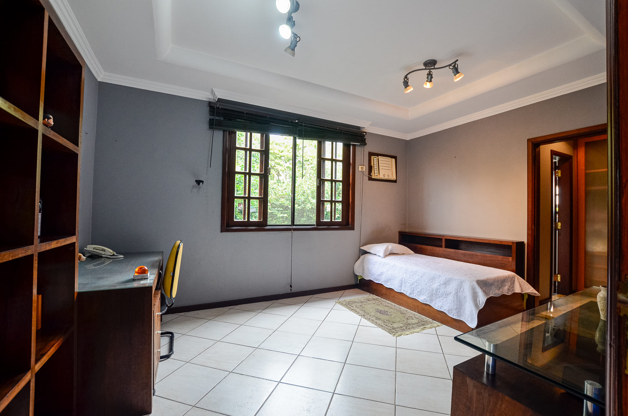 Imagem Casa com 4 Quartos à Venda, 527 m² em Anil - Rio de Janeiro Imagem Casa com 4 Quartos à Venda, 527 m² em Anil - Rio de Janeiro