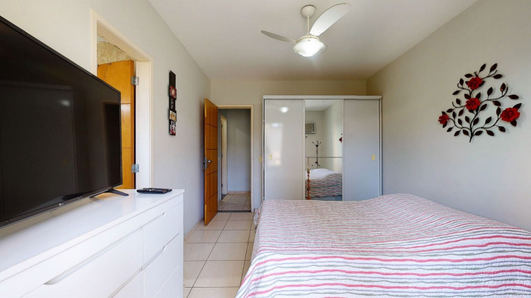 Imagem Casa com 3 Quartos à Venda, 140 m² em Praça Seca - Rio de Janeiro Imagem Casa com 3 Quartos à Venda, 140 m² em Praça Seca - Rio de Janeiro