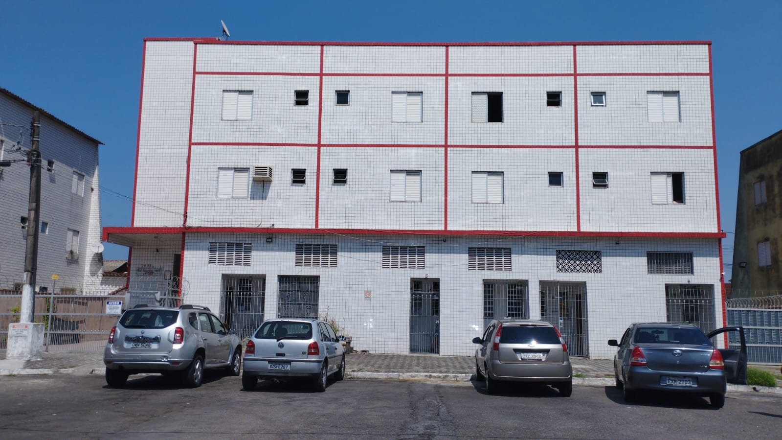Imagem Kitnet com 1 Quarto à Venda, 24 m² em Ocian - Praia Grande Imagem Kitnet com 1 Quarto à Venda, 24 m² em Ocian - Praia Grande