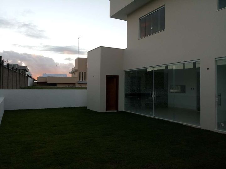 Imagem Casa de Condomínio com 3 Quartos à Venda, 278 m² em Nossa Senhora Das Graças - Santo Antônio De Jesus Imagem Casa de Condomínio com 3 Quartos à Venda, 278 m² em Nossa Senhora Das Graças - Santo Antônio De Jesus