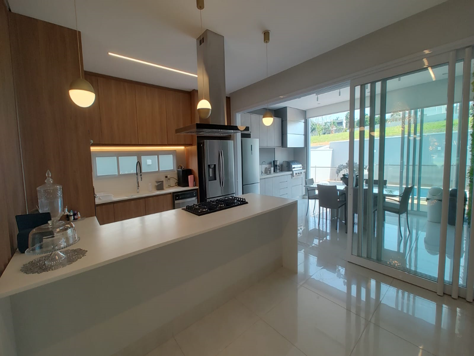 Imagem Casa de Condomínio com 3 Quartos à Venda, 237 m² em Condomínio Reserva da Serra - Jundiaí Imagem Casa de Condomínio com 3 Quartos à Venda, 237 m² em Condomínio Reserva da Serra - Jundiaí