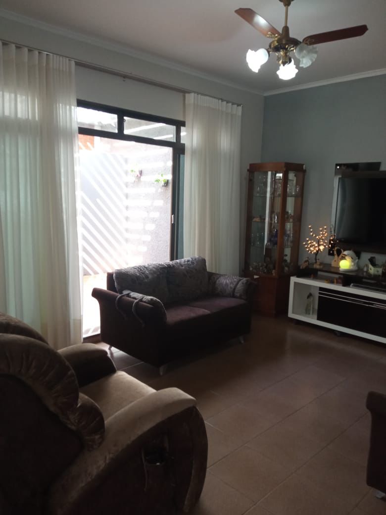 Imagem Casa com 3 Quartos à Venda, 180 m²em Jardim Castelo Branco - Ribeirão Preto Imagem Casa com 3 Quartos à Venda, 180 m²em Jardim Castelo Branco - Ribeirão Preto