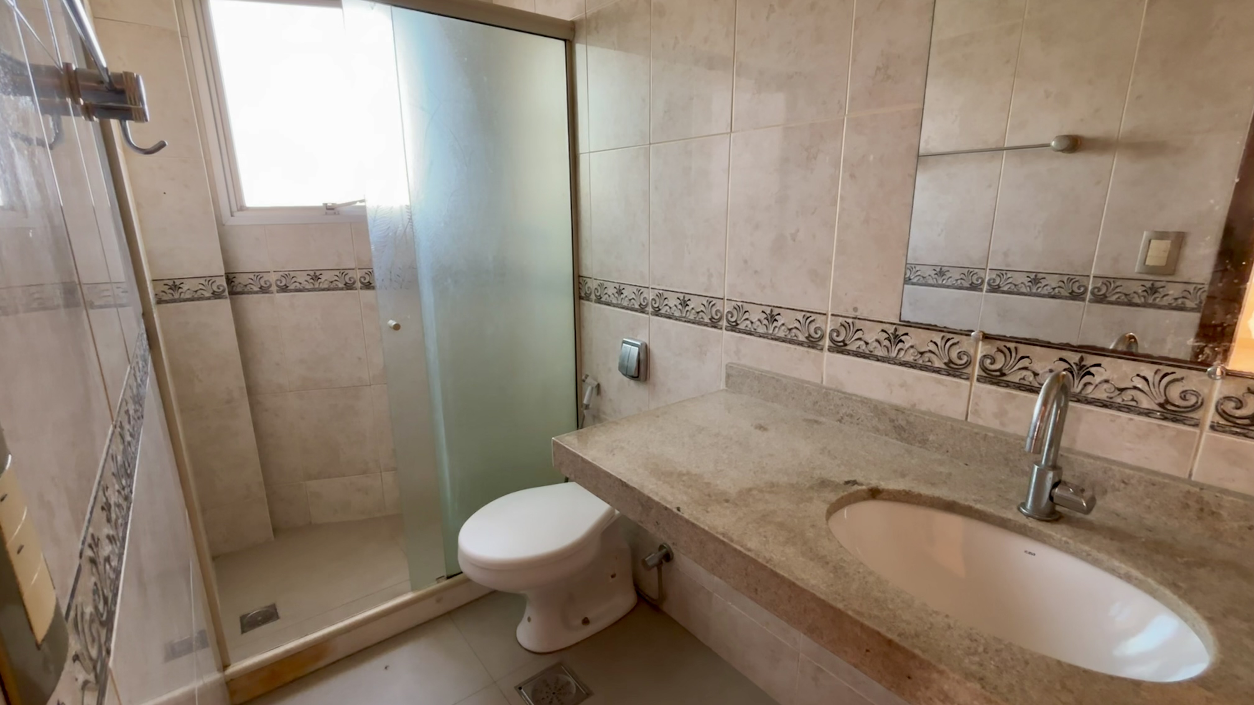 Imagem Apartamento com 2 Quartos à Venda, 80 m² em Icaraí - Niterói Imagem Apartamento com 2 Quartos à Venda, 80 m² em Icaraí - Niterói