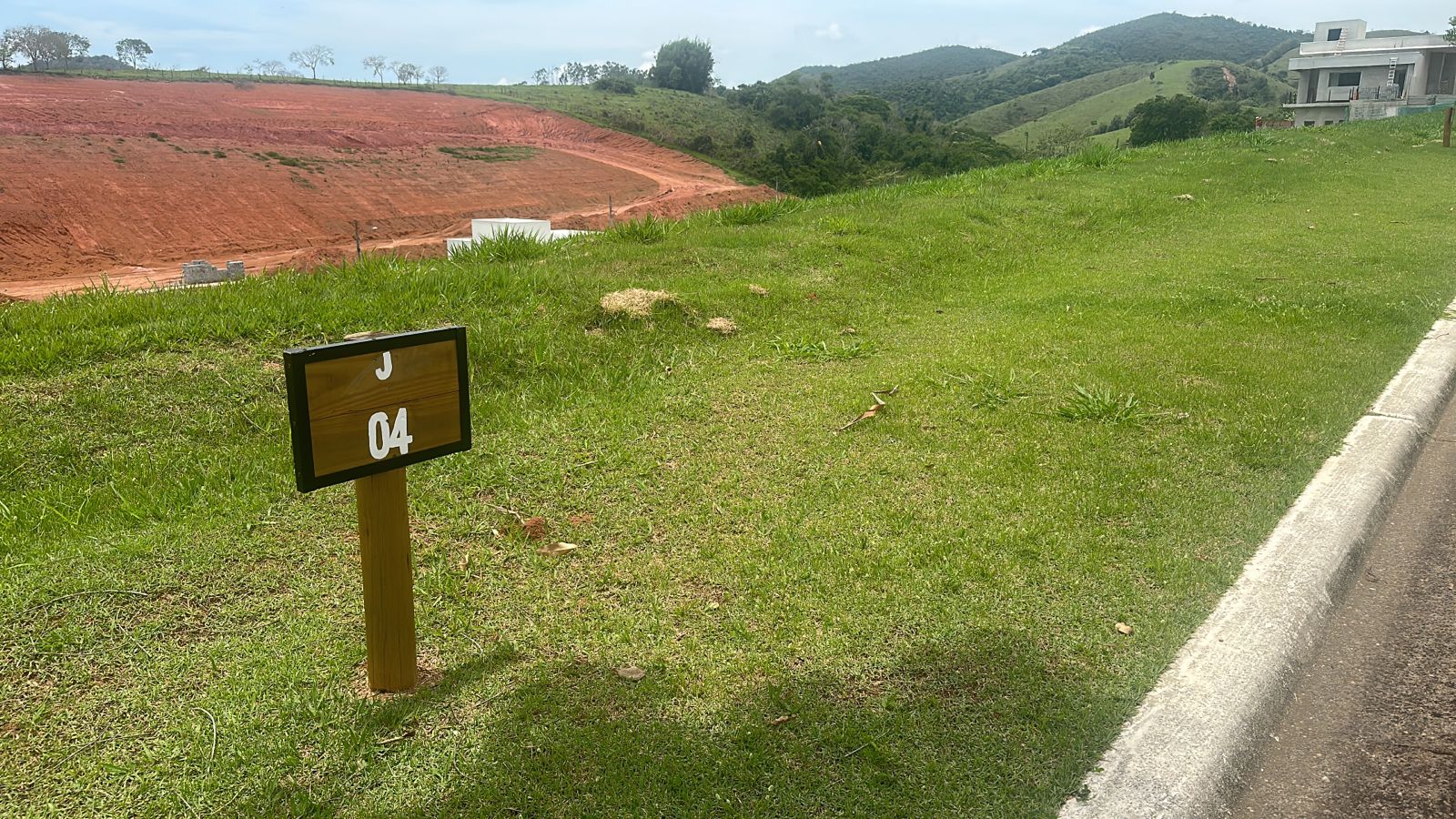 Imagem Terreno em Condomínio à Venda, 1 m²em RESERVA FAZENDA SÃO FRANCISCO - Jambeiro