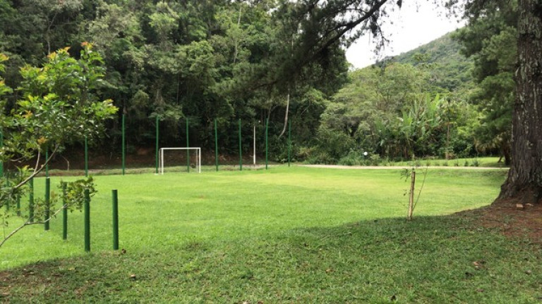 Imagem Casa de Condomínio com 3 Quartos à Venda, 120 m² em Colônia Alpina - Teresópolis