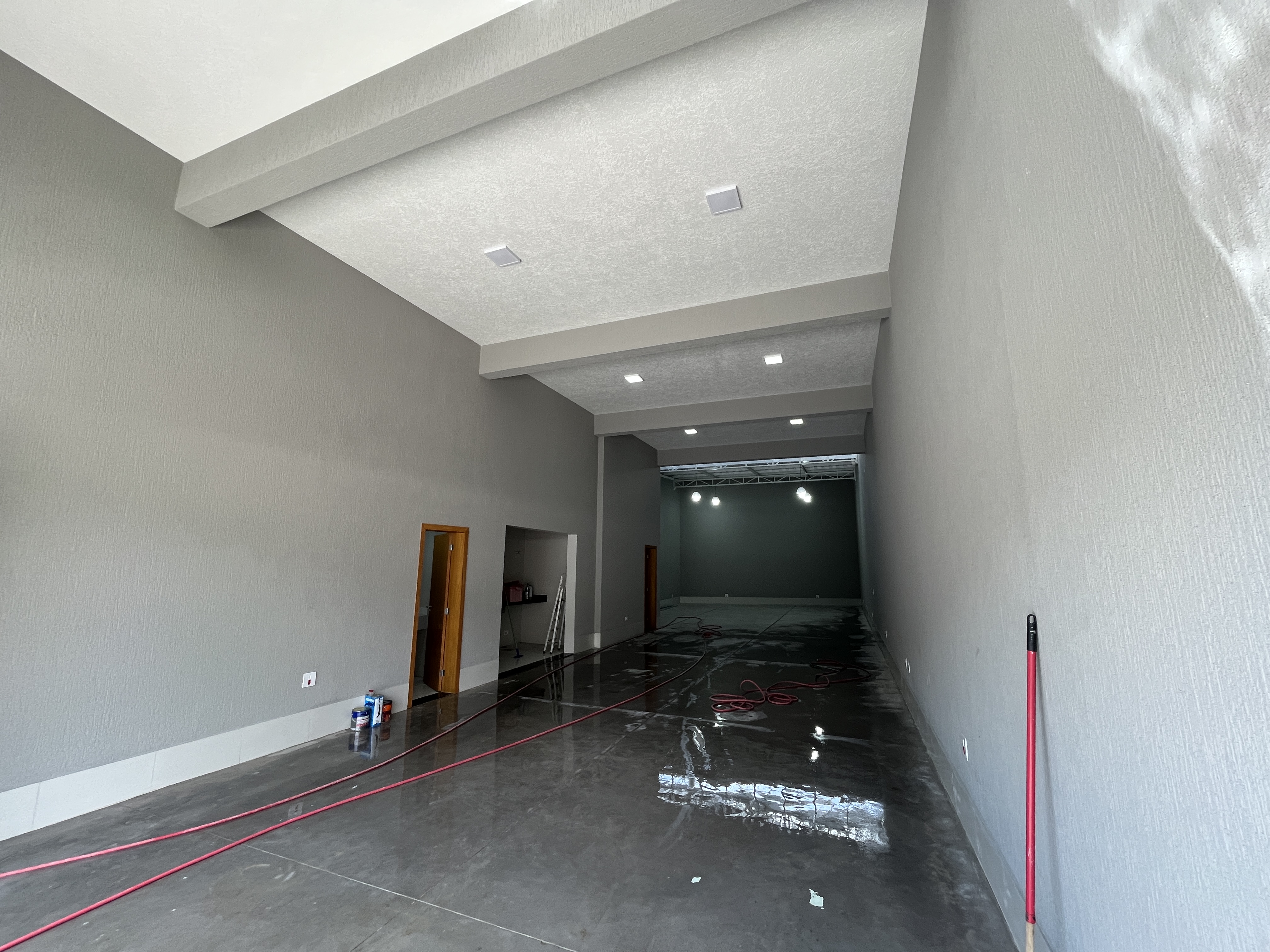Imagem Galpão para Alugar, 325 m² em Vila Anastácio - São Paulo