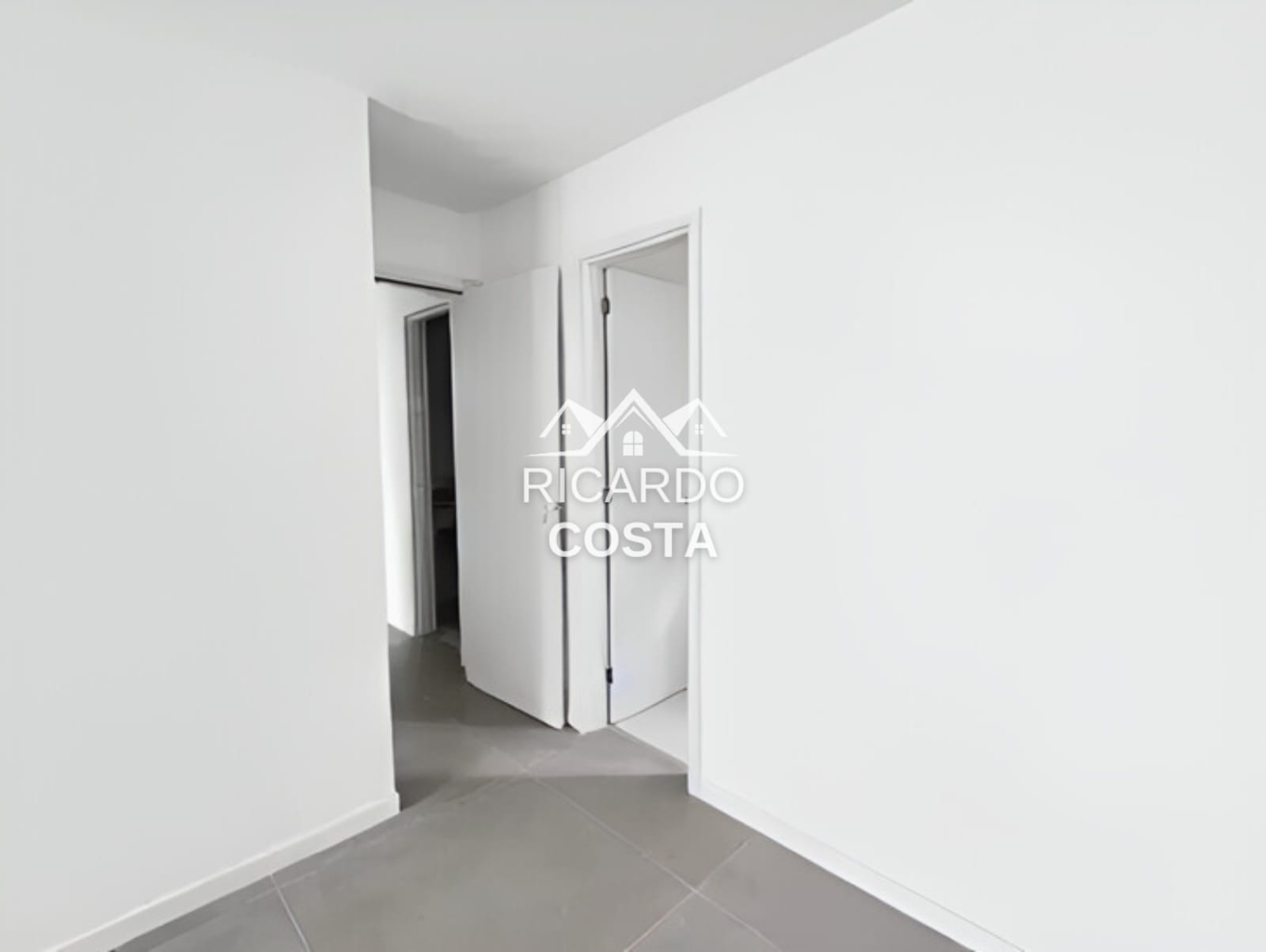 Imagem Cobertura com 2 Quartos à Venda ou Locação, 190 m² em Humaitá - Rio de Janeiro Imagem Cobertura com 2 Quartos à Venda ou Locação, 190 m² em Humaitá - Rio de Janeiro