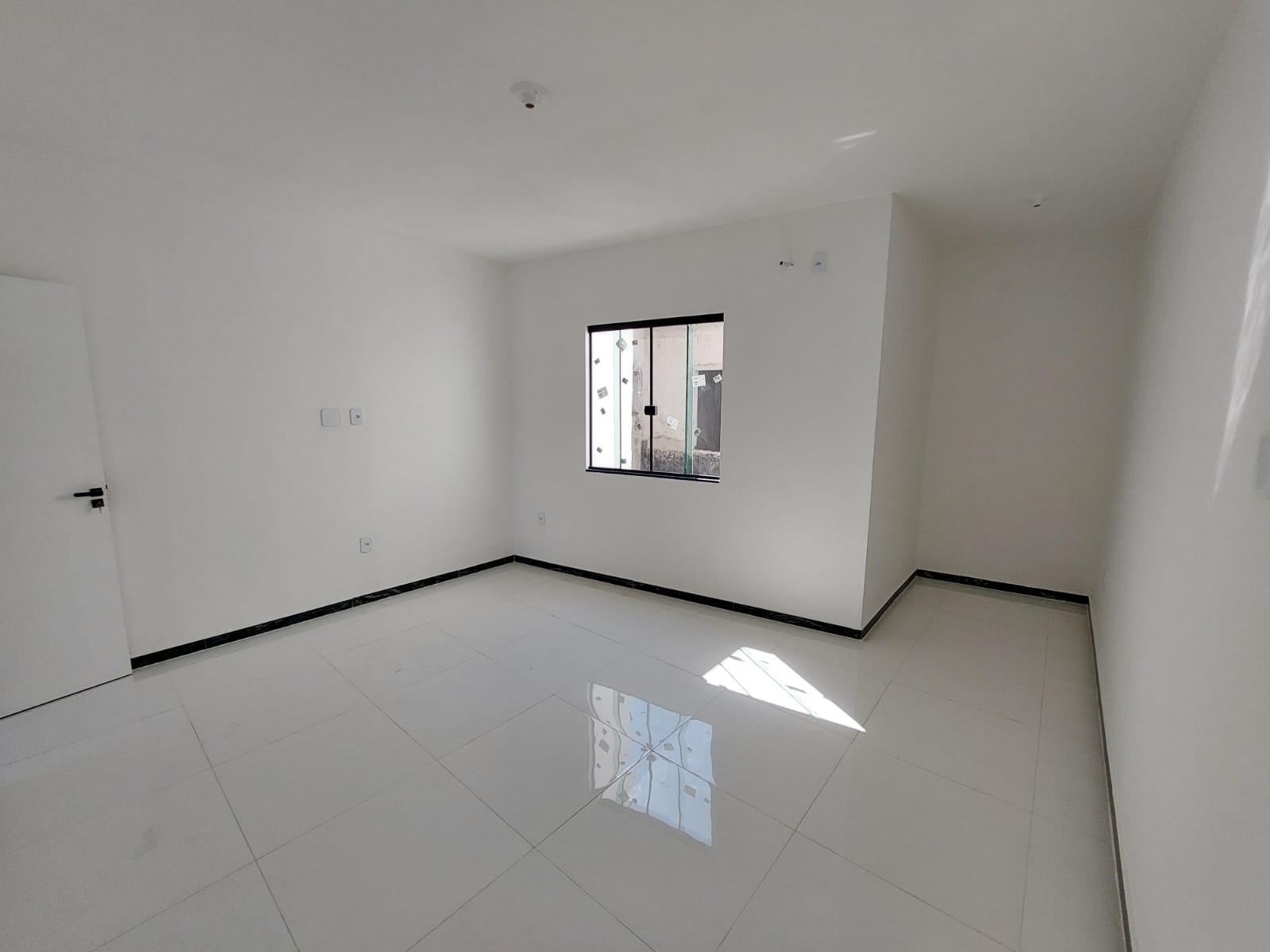 Imagem Casa com 3 Quartos à Venda, 130 m²em Centro - Nilópolis Imagem Casa com 3 Quartos à Venda, 130 m²em Centro - Nilópolis