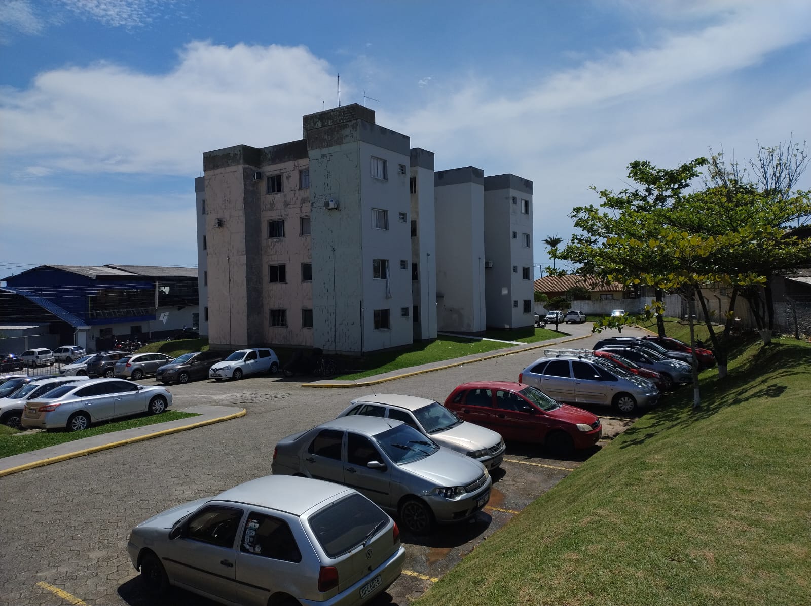 Imagem Apartamento com 2 Quartos à Venda, 47 m²em Serraria - São José Imagem Apartamento com 2 Quartos à Venda, 47 m²em Serraria - São José