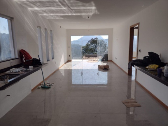 Imagem Casa de Condomínio com 3 Quartos à Venda, 100 m² em Albuquerque - Teresópolis