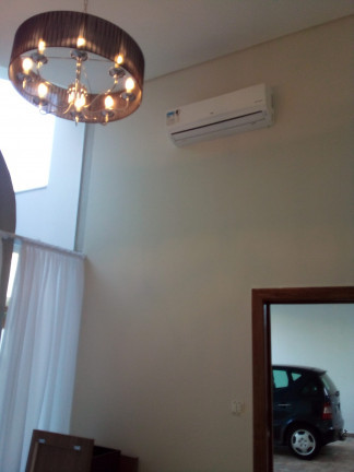 Imagem Casa de Condomínio com 3 Quartos para Alugar, 200 m² em Parque Campolim - Sorocaba