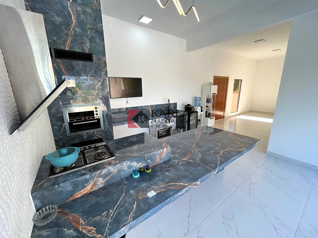 Imagem Casa de Condomínio com 4 Quartos à Venda, 183 m²em Estância das Petúnias - Lagoa Santa Imagem Casa de Condomínio com 4 Quartos à Venda, 183 m²em Estância das Petúnias - Lagoa Santa