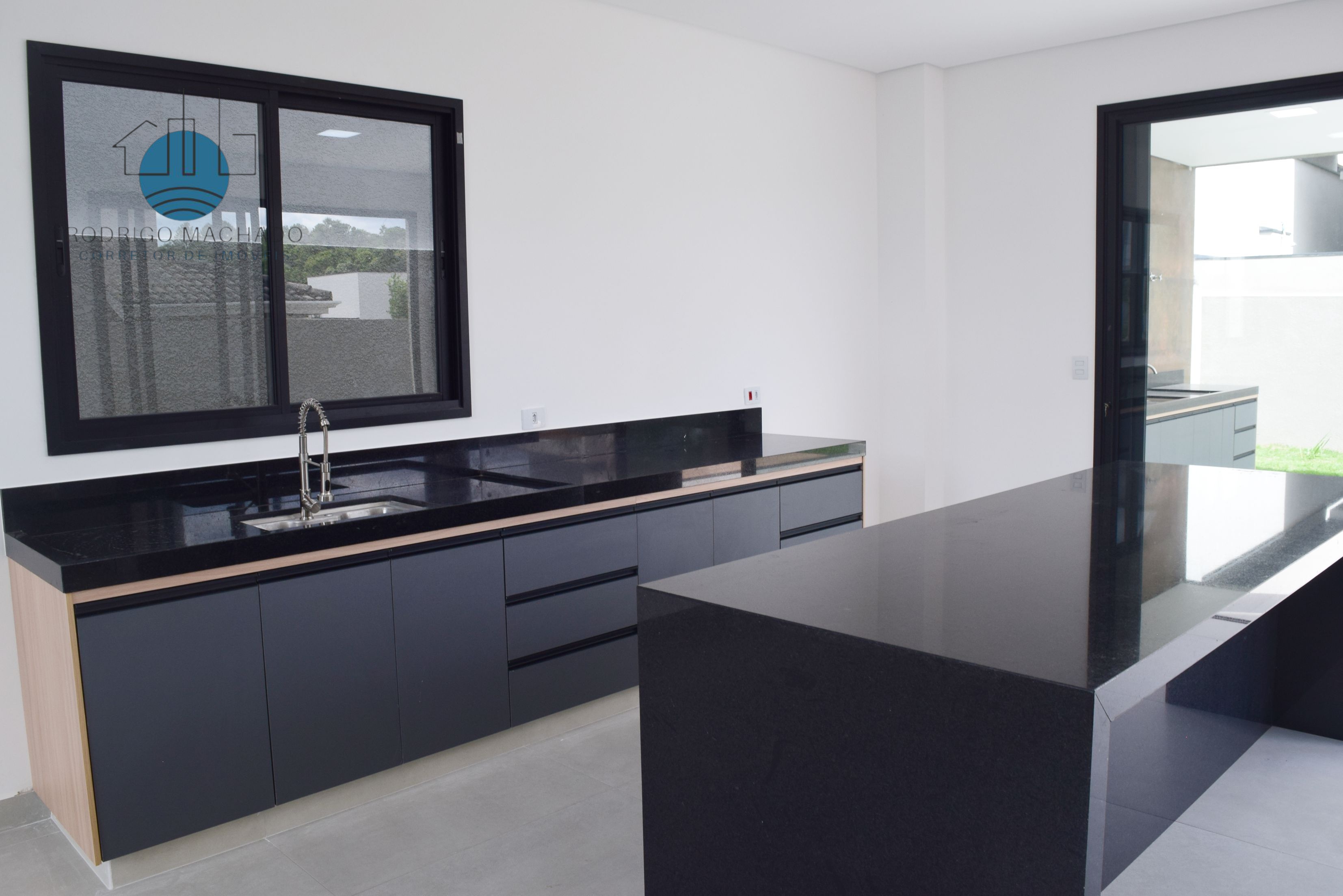 Imagem Sobrado com 3 Quartos à Venda, 300 m² em Condomínio Atibaia Park I - Atibaia Imagem Sobrado com 3 Quartos à Venda, 300 m² em Condomínio Atibaia Park I - Atibaia