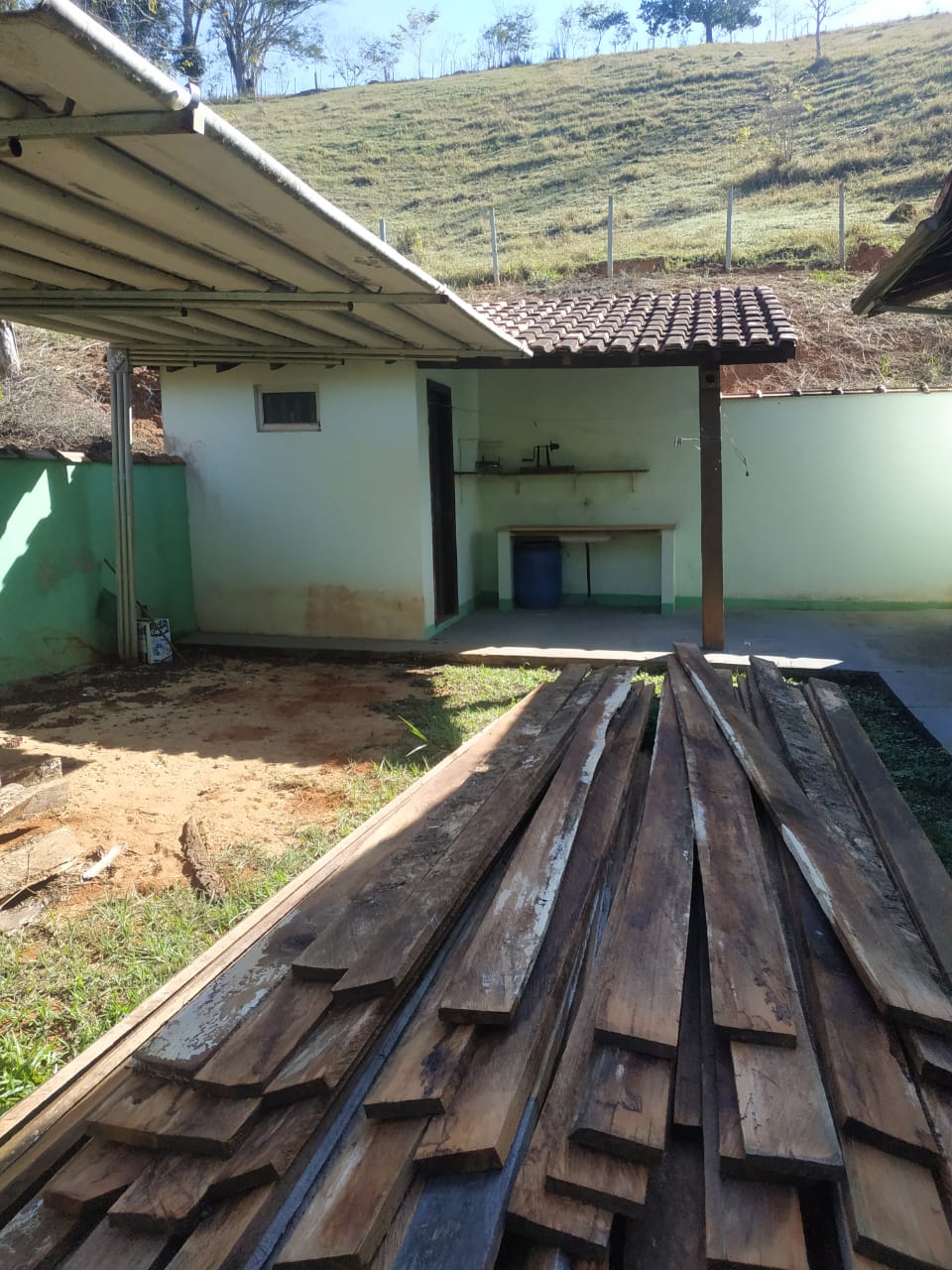 Imagem Imóvel com 4 Quartos à Venda, 200 m²em Canaã - Jambeiro Imagem Imóvel com 4 Quartos à Venda, 200 m²em Canaã - Jambeiro