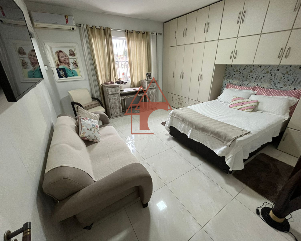Imagem Casa de Condomínio à Venda, 128 m²em Jardim Casqueiro - Cubatão
