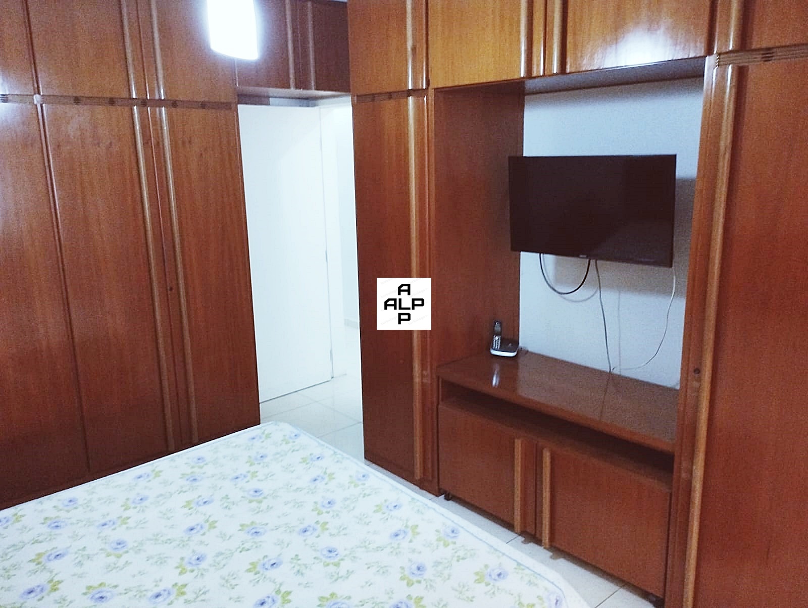 Imagem Casa com 5 Quartos à Venda, 210 m²em Taguatinga Norte (Taguatinga) - Brasília Imagem Casa com 5 Quartos à Venda, 210 m²em Taguatinga Norte (Taguatinga) - Brasília