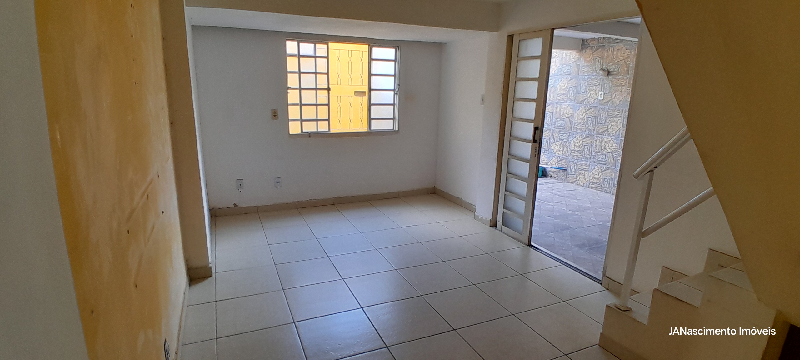 Imagem Casa com 2 Quartos à Venda, 160 m² em Bangu - Rio de Janeiro