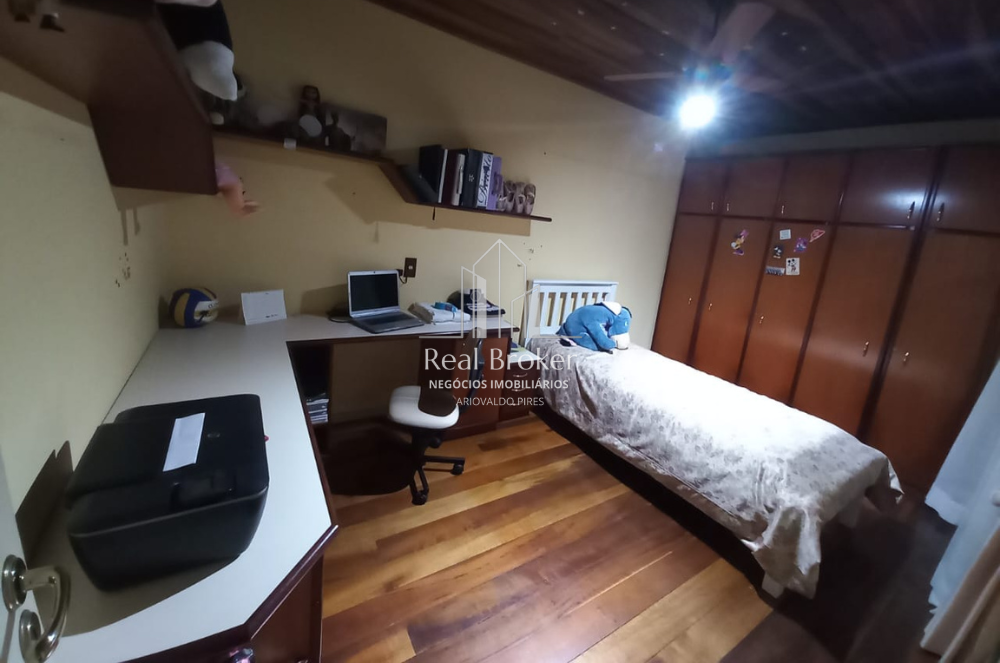 Imagem Casa com 3 Quartos à Venda, 280 m²em Orfãs - Ponta Grossa Imagem Casa com 3 Quartos à Venda, 280 m²em Orfãs - Ponta Grossa