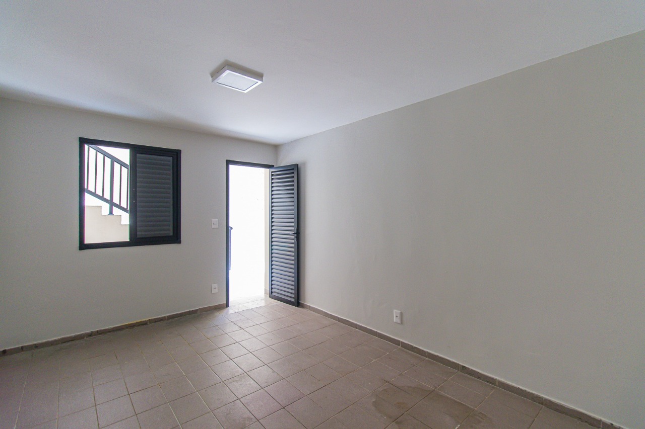 Imagem Casa com 3 Quartos à Venda, 436 m² em Jardim Marajoara - São Paulo Imagem Casa com 3 Quartos à Venda, 436 m² em Jardim Marajoara - São Paulo