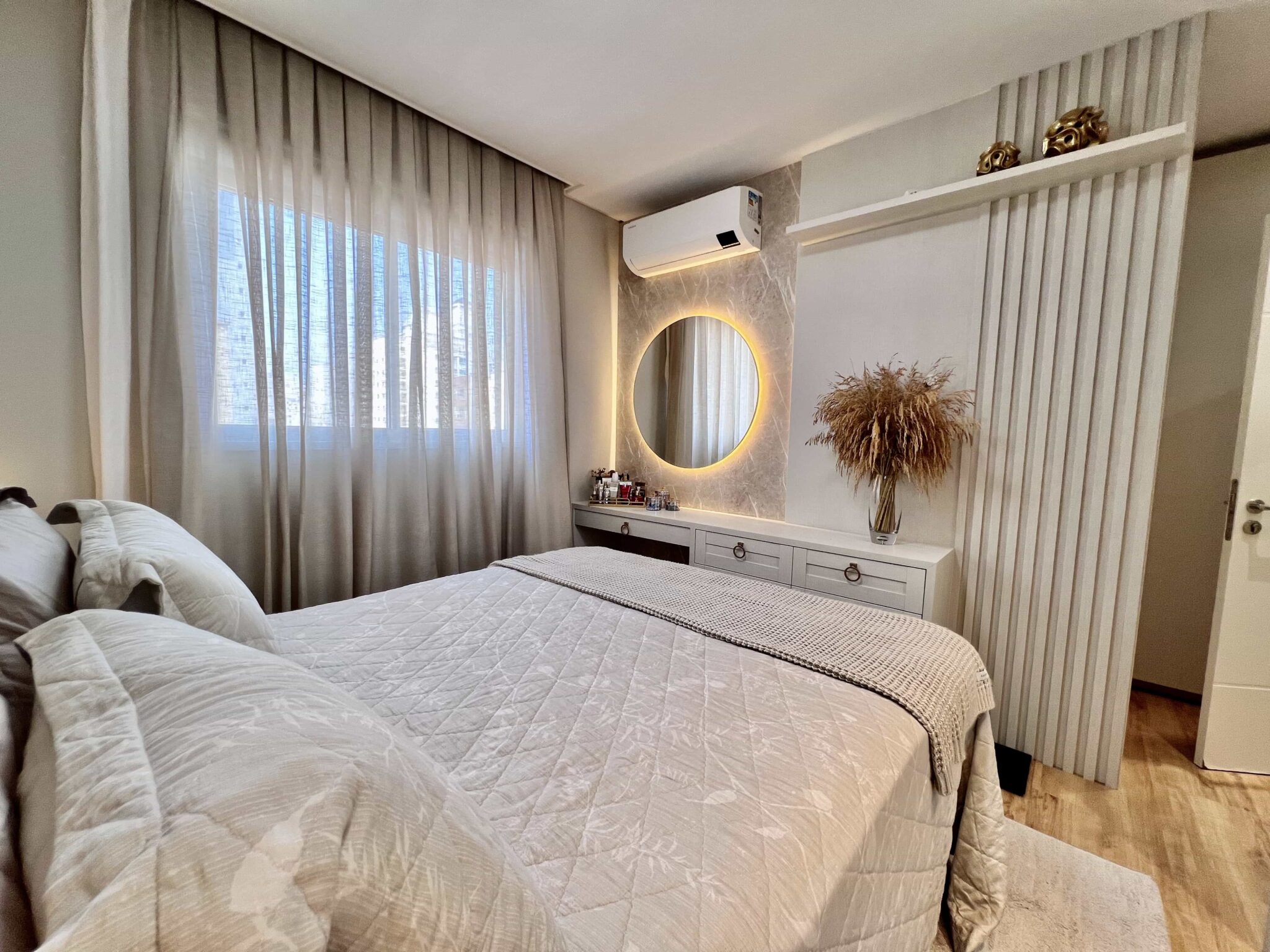 Imagem Apartamento com 4 Quartos à Venda, 137 m²em Centro - Balneário Camboriú