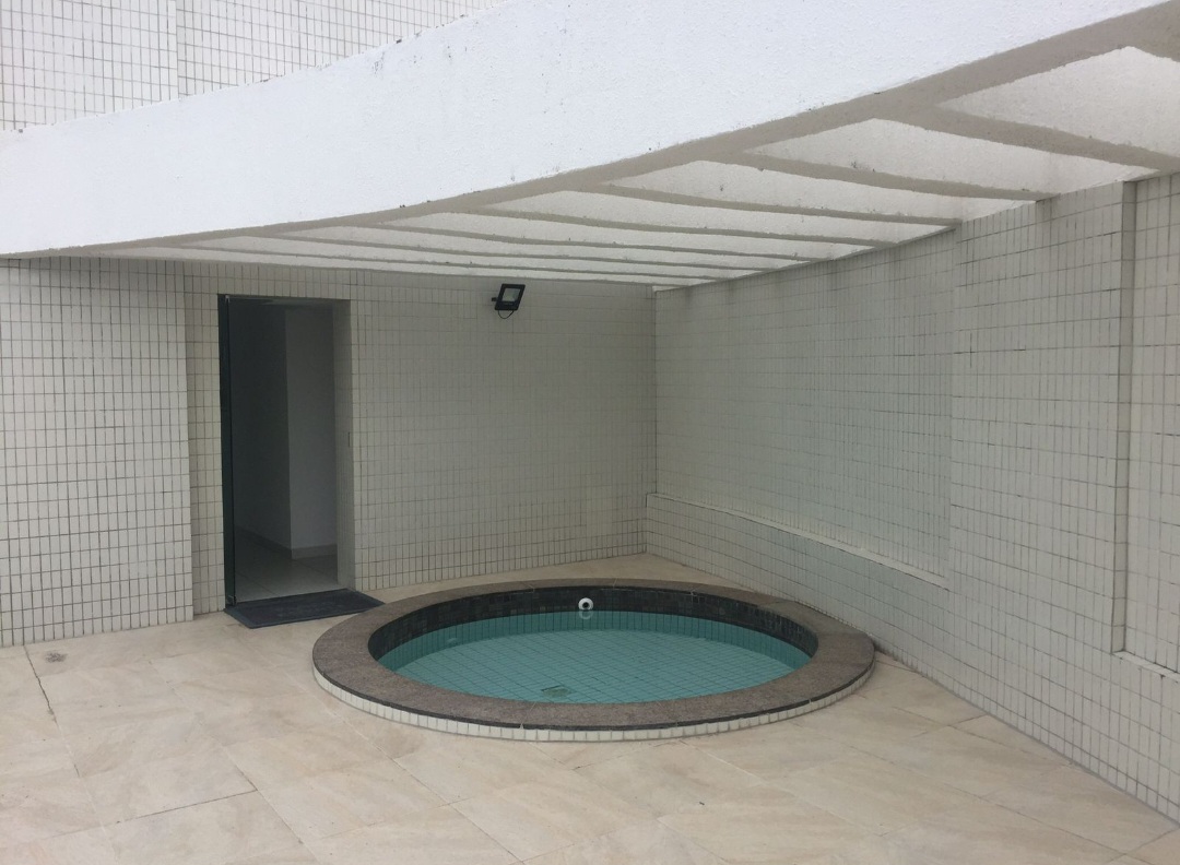 Imagem Apartamento com 2 Quartos para Alugar, 44 m² em Boa Viagem - Recife