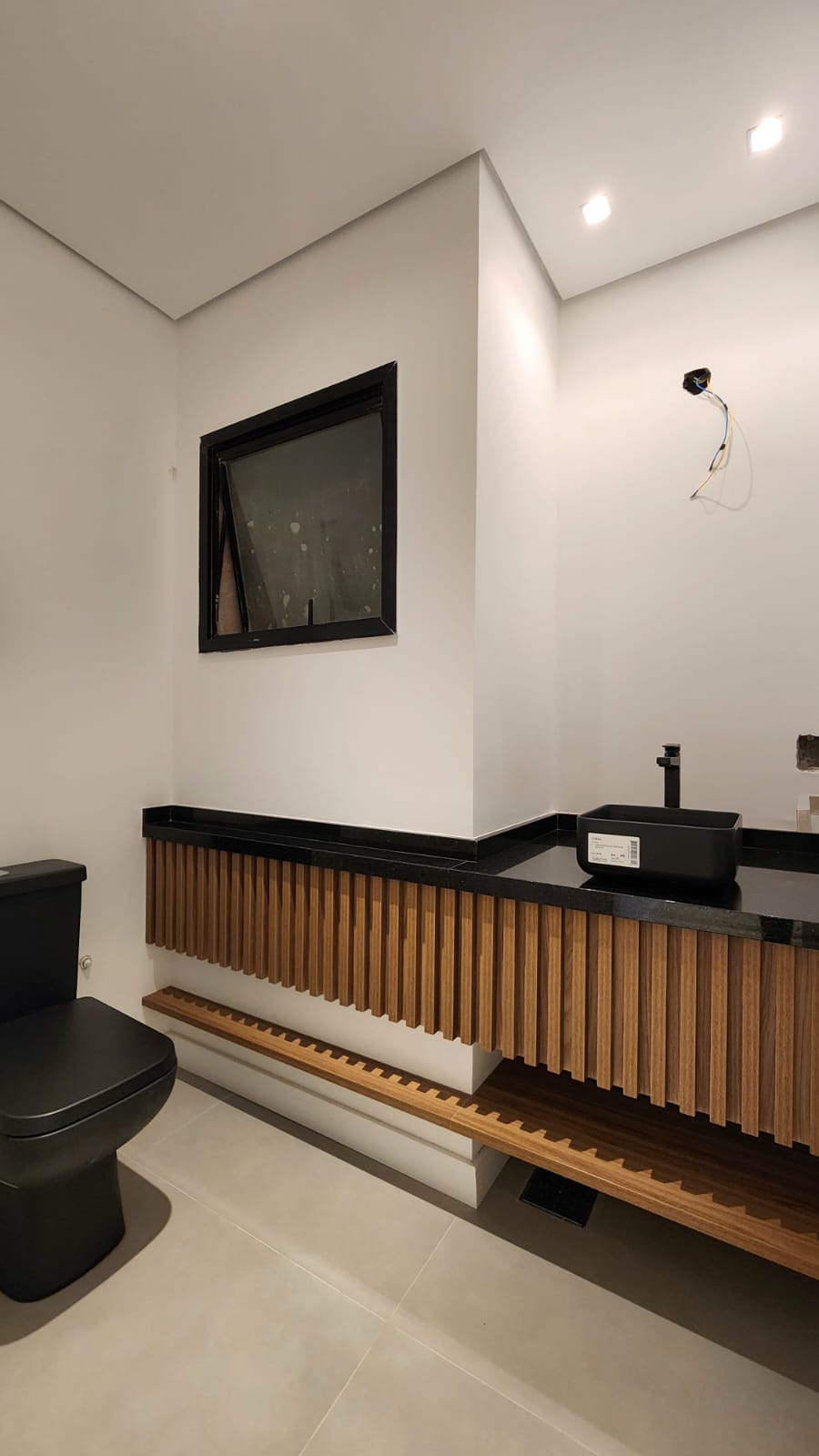 Imagem Apartamento com 4 Quartos à Venda, 251 m²em Pompéia - Santos