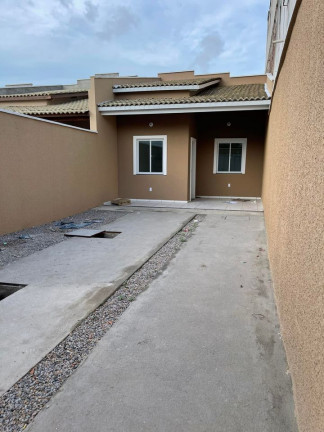 Casa com 3 Quartos à Venda, 100 m² em Siqueira - Fortaleza