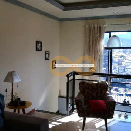 Imagem Casa com 3 Quartos à Venda,  em São Pedro - Teresópolis