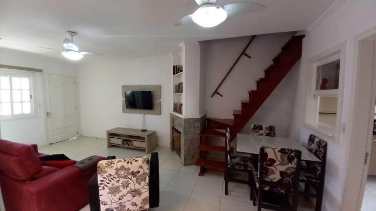 Imagem Casa com 3 Quartos à Venda, 99 m² em Hípica - Porto Alegre Imagem Casa com 3 Quartos à Venda, 99 m² em Hípica - Porto Alegre