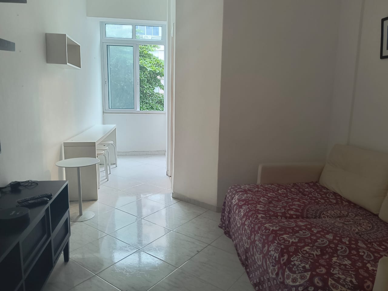 Imagem Apartamento com 2 Quartos à Venda, 65 m²em Leblon - Rio de Janeiro Imagem Apartamento com 2 Quartos à Venda, 65 m²em Leblon - Rio de Janeiro