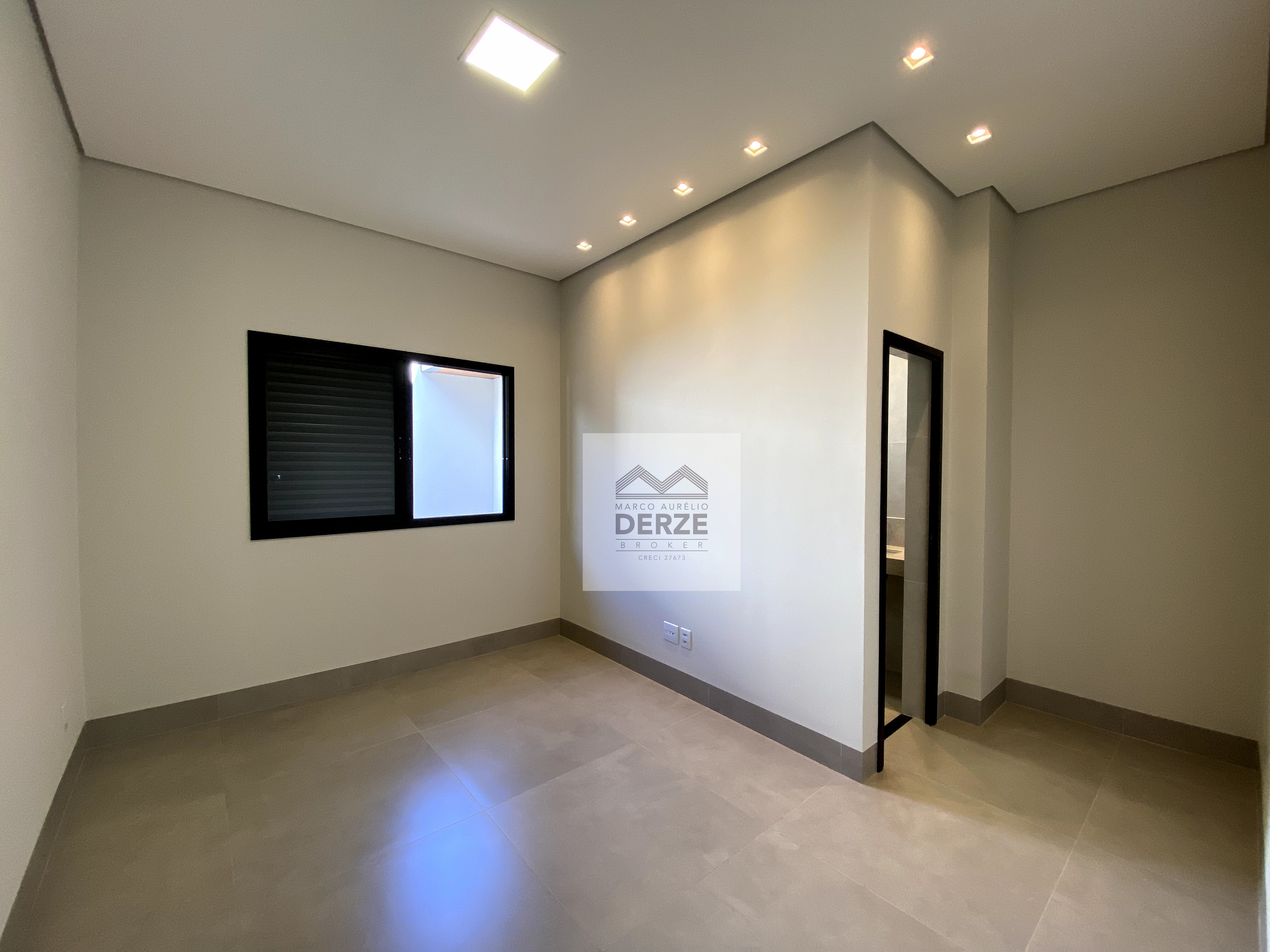 Imagem Casa com 3 Quartos à Venda, 210 m²em Vigilato Pereira - Uberlândia Imagem Casa com 3 Quartos à Venda, 210 m²em Vigilato Pereira - Uberlândia