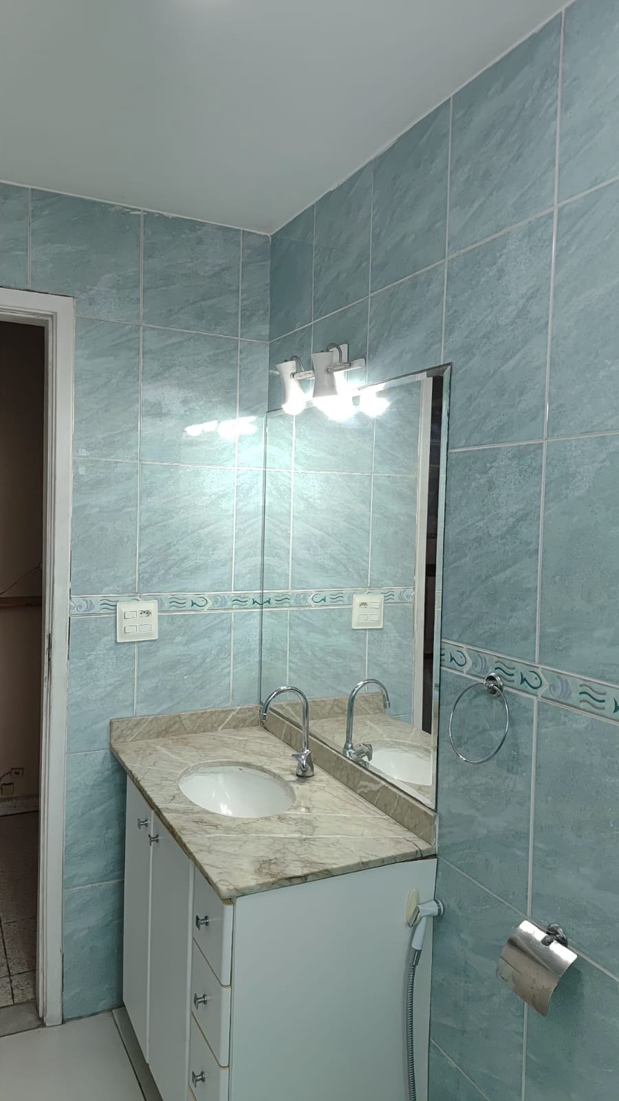 Imagem Apartamento com 3 Quartos para Alugar, 70 m² em Centro - Nova Iguaçu Imagem Apartamento com 3 Quartos para Alugar, 70 m² em Centro - Nova Iguaçu