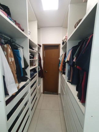 Imagem Sobrado com 3 Quartos à Venda, em Setor Castelo Branco - Goiânia Imagem Sobrado com 3 Quartos à Venda, em Setor Castelo Branco - Goiânia