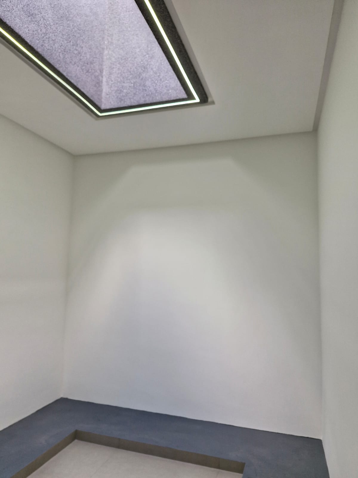 Imagem Casa com 4 Quartos à Venda, 236 m² em Moinho dos Ventos - Goiânia Imagem Casa com 4 Quartos à Venda, 236 m² em Moinho dos Ventos - Goiânia
