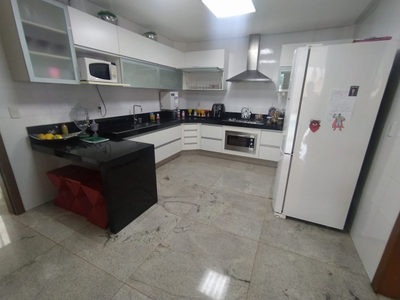 Imagem Sobrado com 5 Quartos à Venda, 413 m² em Jardins Madri - Goiânia Imagem Sobrado com 5 Quartos à Venda, 413 m² em Jardins Madri - Goiânia