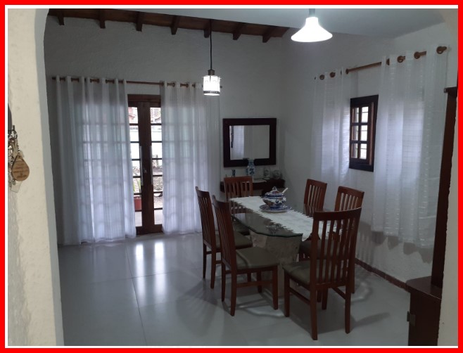 Imagem Sobrado com 5 Quartos à Venda, 197 m² em Canto do Forte - Praia Grande Imagem Sobrado com 5 Quartos à Venda, 197 m² em Canto do Forte - Praia Grande
