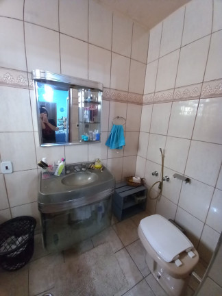 Imagem Casa com 2 Quartos à Venda ou Locação, 120 m² em Centro - Taubaté Imagem Casa com 2 Quartos à Venda ou Locação, 120 m² em Centro - Taubaté