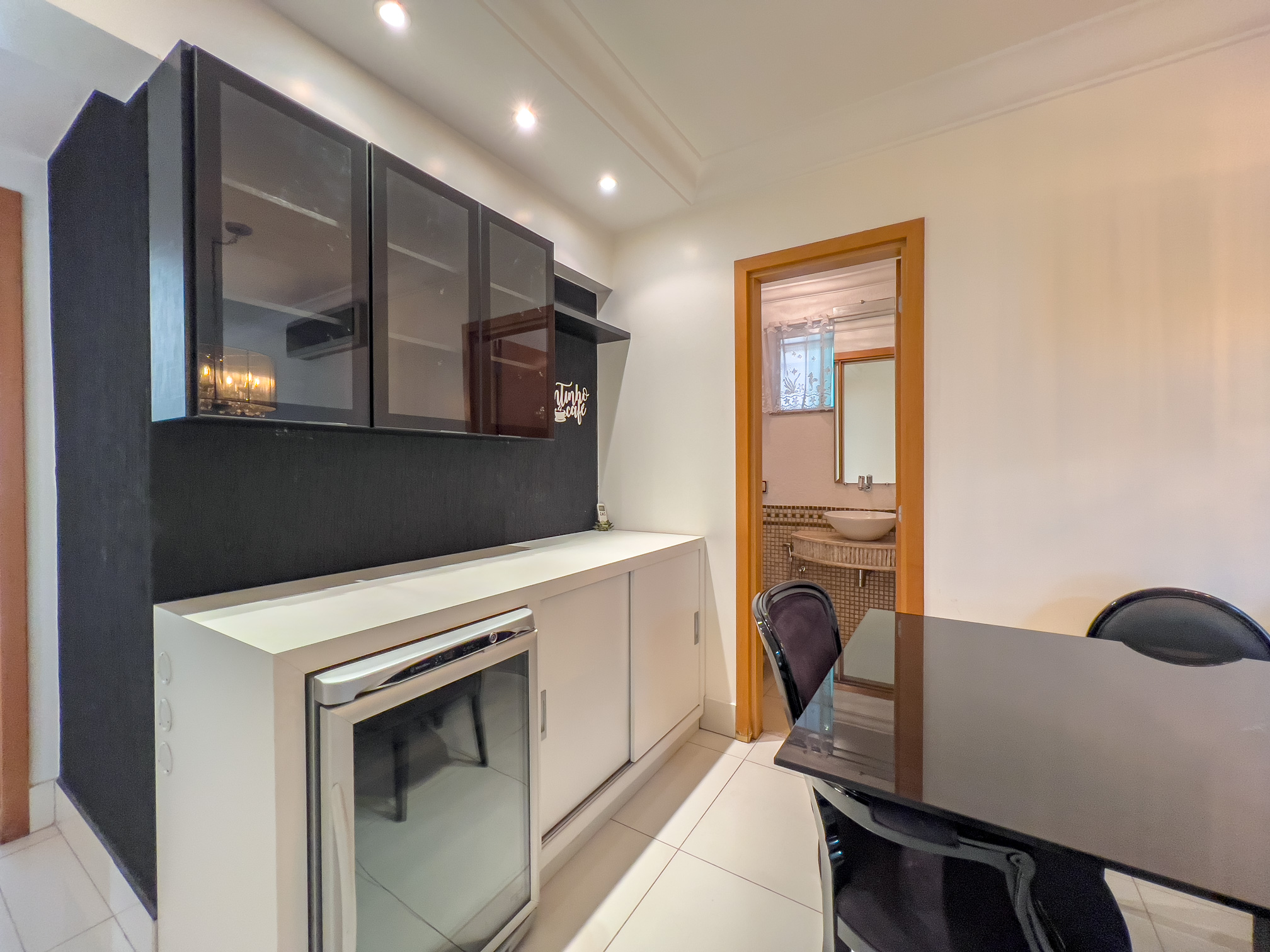 Imagem Apartamento com 2 Quartos à Venda, 108 m²em Setor Bueno - Goiânia