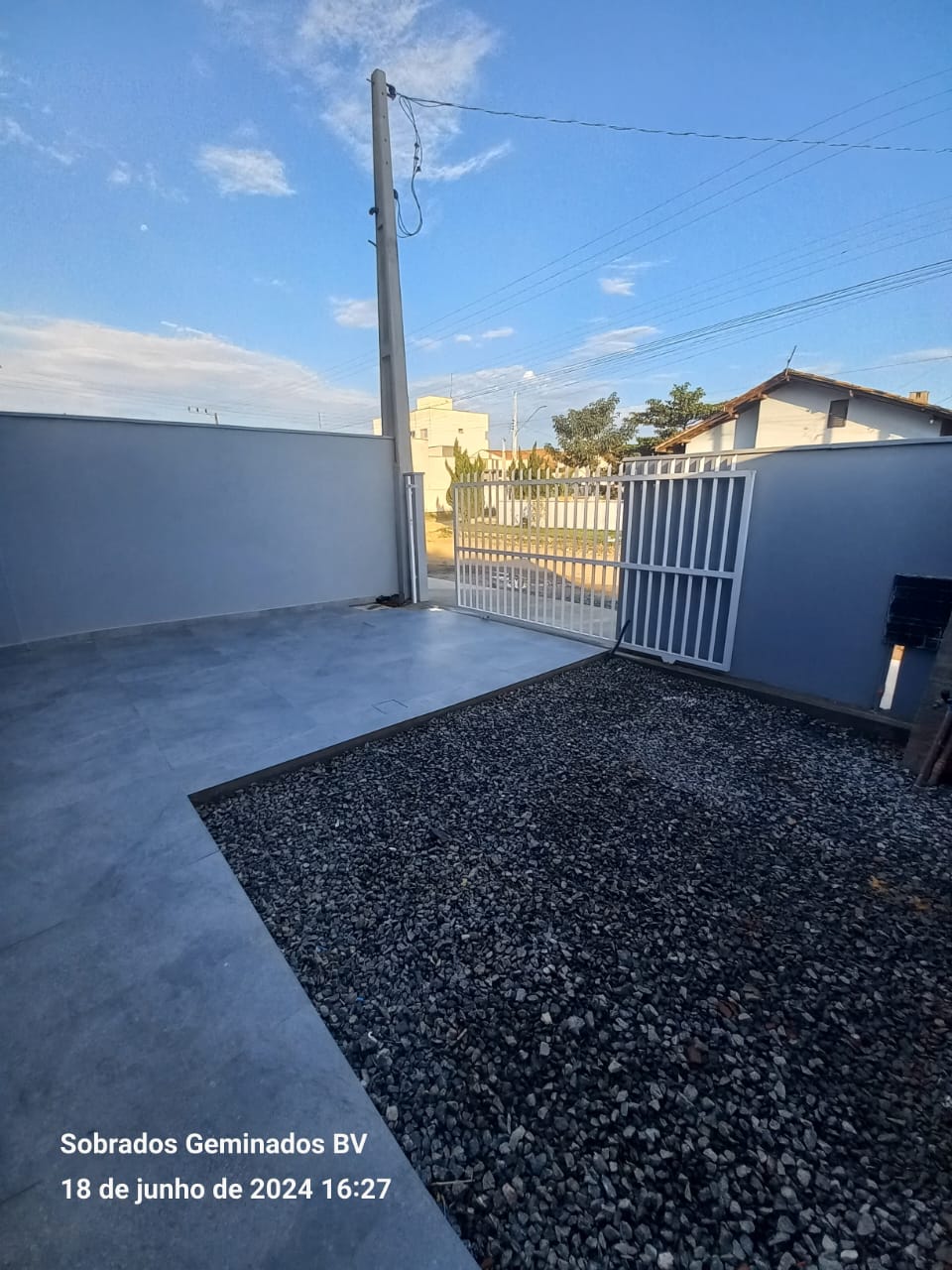 Imagem Sobrado com 2 Quartos à Venda, 65 m²em Quinta dos Açorianos - Barra Velha Imagem Sobrado com 2 Quartos à Venda, 65 m²em Quinta dos Açorianos - Barra Velha