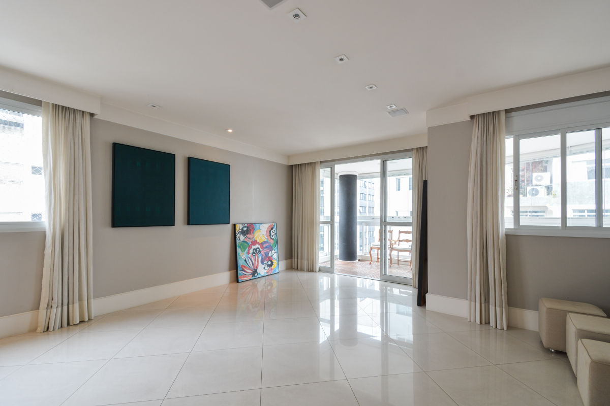Imagem Apartamento com 3 Quartos à Venda, 124 m² em Vila Uberabinha - São Paulo