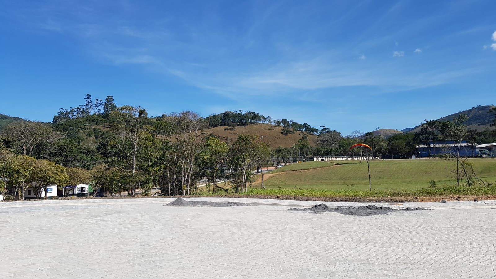 Imagem Terreno à Venda ou Temporada, 450 m²em São Francisco Xavier - São José dos Campos