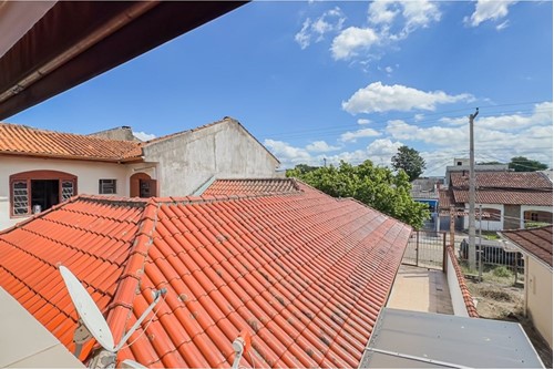Imagem Casa com 2 Quartos à Venda, 200 m² em Santa Maria Goretti - Porto Alegre