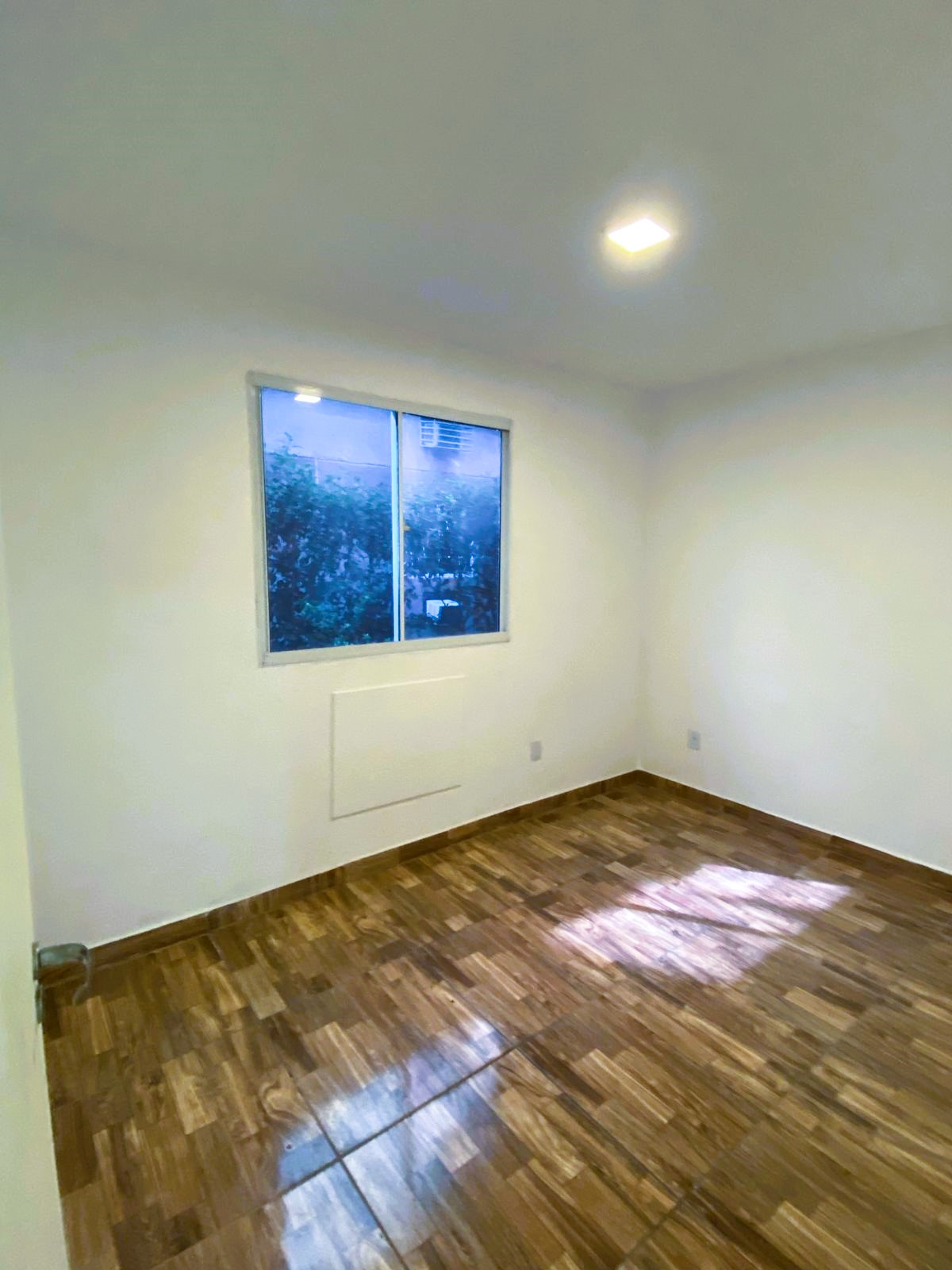 Imagem Apartamento com 2 Quartos à Venda, 45 m² em Bangu - Rio de Janeiro