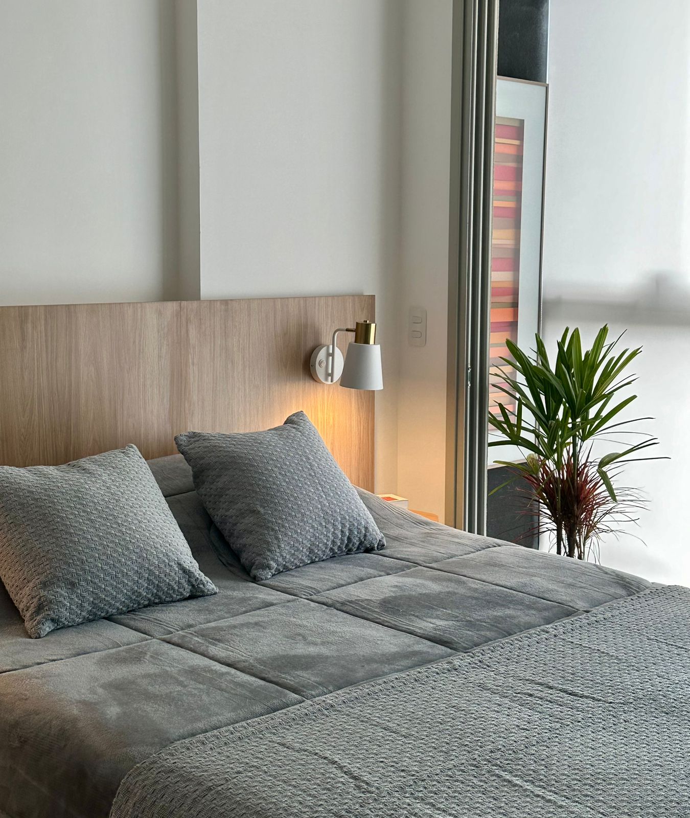 Imagem Apartamento com 1 Quarto para Alugar, 27 m²em Cerqueira César - São Paulo