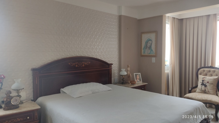 Imagem Apartamento com 2 Quartos à Venda,  em Meireles - Fortaleza