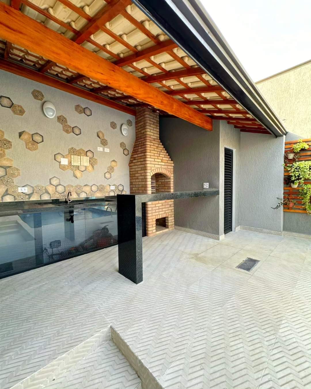 Imagem Casa de Condomínio com 3 Quartos à Venda, 89 m²em Maracanã - Praia Grande Imagem Casa de Condomínio com 3 Quartos à Venda, 89 m²em Maracanã - Praia Grande