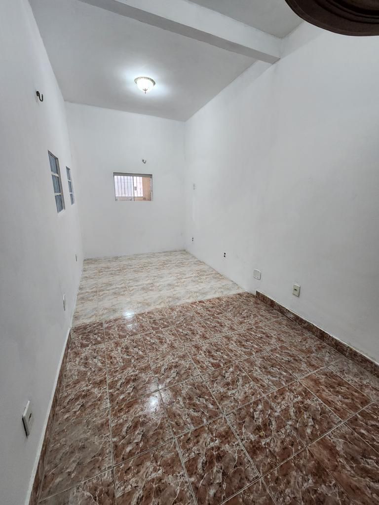 Imagem Casa com 4 Quartos à Venda, 300 m²em Umarizal - Belém Imagem Casa com 4 Quartos à Venda, 300 m²em Umarizal - Belém