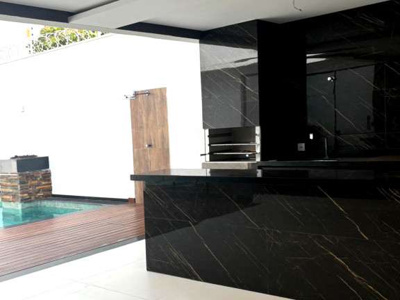 Imagem Casa com 4 Quartos à Venda, 230 m² em Setor Faiçalville - Goiânia Imagem Casa com 4 Quartos à Venda, 230 m² em Setor Faiçalville - Goiânia