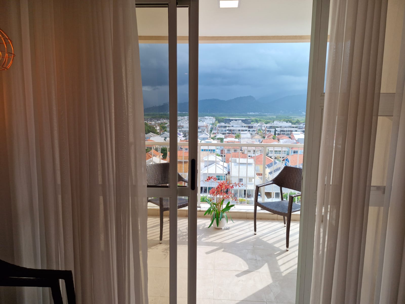 Imagem Apartamento com 2 Quartos para Alugar, 88 m² em Recreio dos Bandeirantes - Rio de Janeiro Imagem Apartamento com 2 Quartos para Alugar, 88 m² em Recreio dos Bandeirantes - Rio de Janeiro